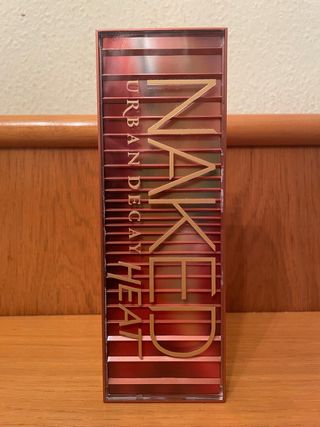 URBAN DECAY - Naked Heat Paleta Sombras