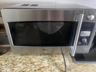 Microondas LG plateado