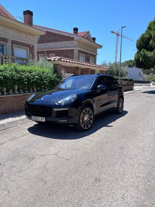Porsche Cayenne turbo S, año 2016