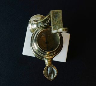 Candil de latón dorado, lámpara de aceite