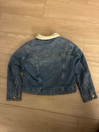 Cazadora vaquera Zara con borrego Para nin@ de 10