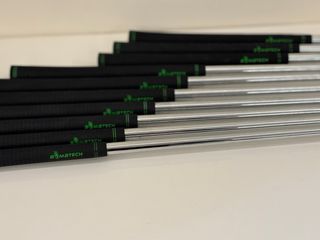 Set Golf Bombtech 13 Palos Flex