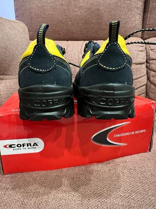 Botas de trabajo Cofra negras y amarillas