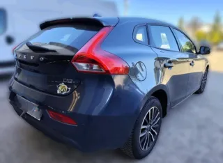 Volvo V40 2017