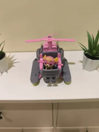 Helicóptero de Skye Patrulla Canina