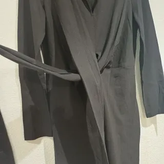 Vestido negro Massimo Dutti talla M