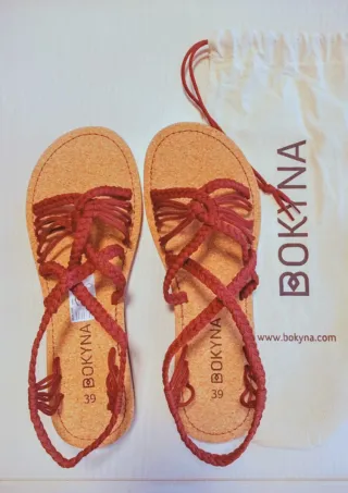 Sandalias Bokyna Rojas Talla 39