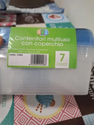 7 Contenitori multiuso con coperchio