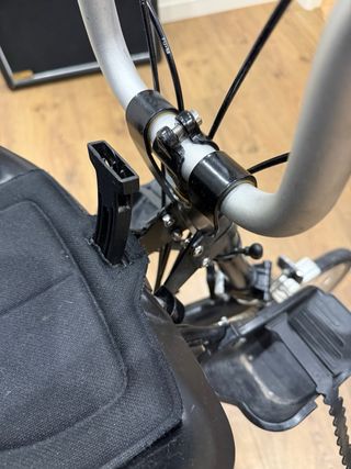 Silla Bobike con adaptador Bryan para Brompton