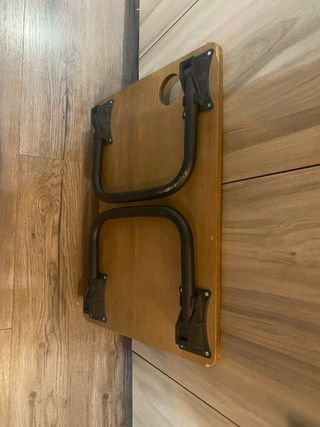 Mesita de cama o sofa de madera y metal