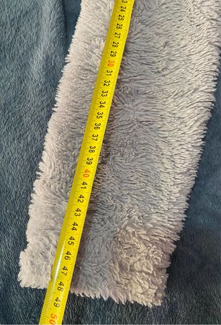 Chaqueta peluda gris 8 años aproxi.140cm