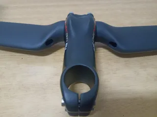 Nuovo lotto manubrio e reggisella in carbonio aero Eston