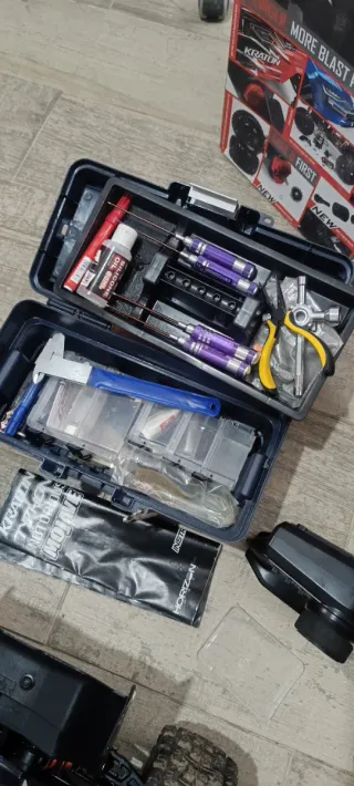 Coche RC ARRMA KRATON 6S