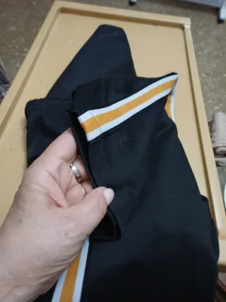 Pantalón de chándal Bershka negro