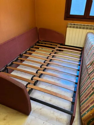 Sofá Cama Tela Multicolor. Se puede entregar.