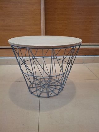 Espejo, cojines de terraza y articulos decoracion