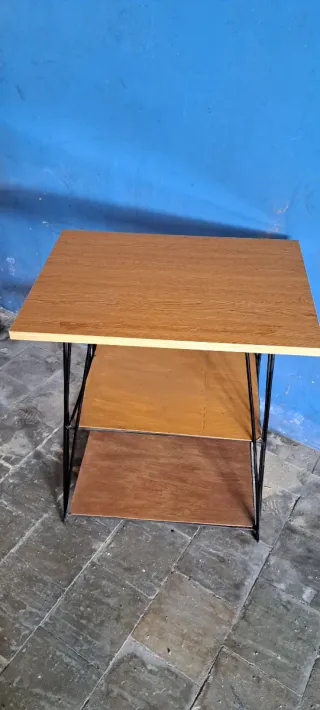 Mesa auxiliar vintage madera y metal