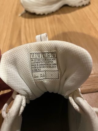 Zapatillas Skechers Blancas talla 45