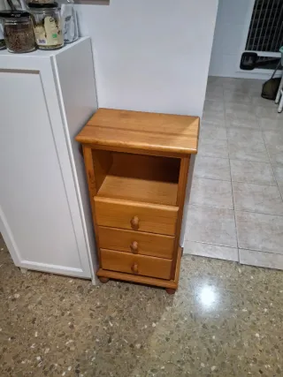 Conjunto de muebles de madera