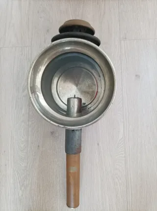 Antiguo farol doble corona