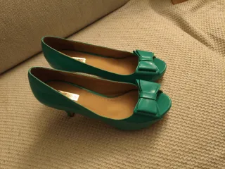Tacones turquesa con lazo talla 40 sin estrenar