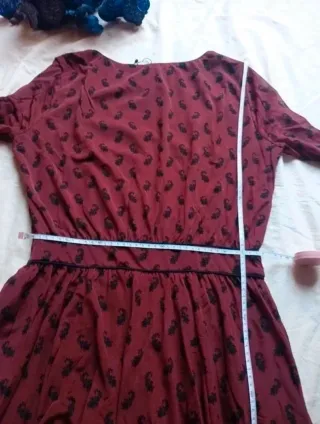 Abitino borgogna fantasia paisley Mango M