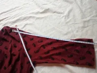 Abitino borgogna fantasia paisley Mango M