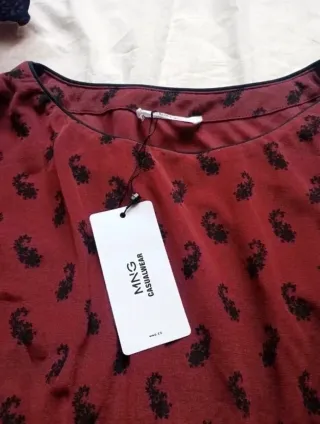 Abitino borgogna fantasia paisley Mango M