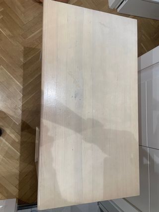 Scrivania in legno massello di pino con cassetti