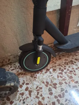 Patinete eléctrico RCB casi nuevo