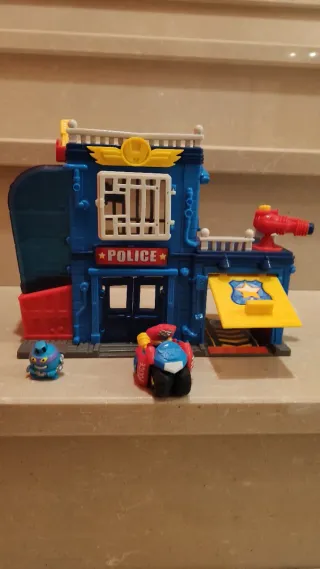 Superthings Estación Policía Juguete