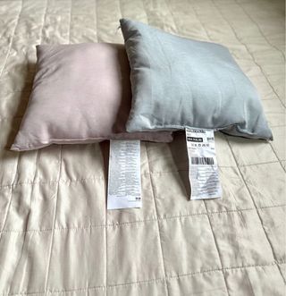 Coppie Cuscini IKEA Blu e Rosa