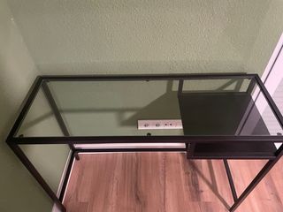 Escritorio cristal y metal negro