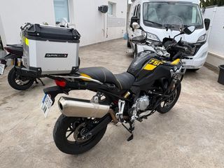 BMW F750GS 40 Aniversario, cambio por honda x750