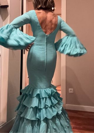 Vestido Flamenca con volantes (manton no incluido)