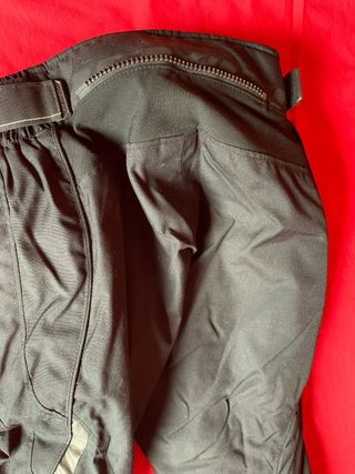 Pantalón Moto Invierno Revit