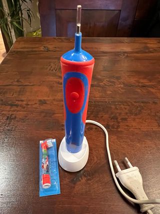 Cepillo Eléctrico Infantil Oral-B