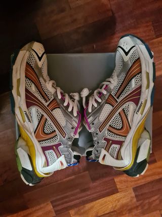 Balenciaga Runner Pink White