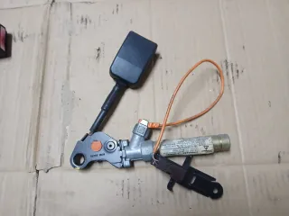 Encaixes Cintos Segurança Citroën Saxo