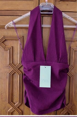 Top halter Zara morado