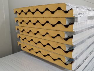 Paneles Sándwich Teja y Chapa