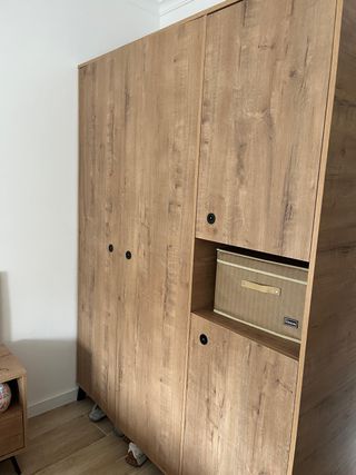 Manitas. Arreglo e instalación de amplia variedad