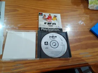 FIFA 2004 PS1 (PlayStation 1)