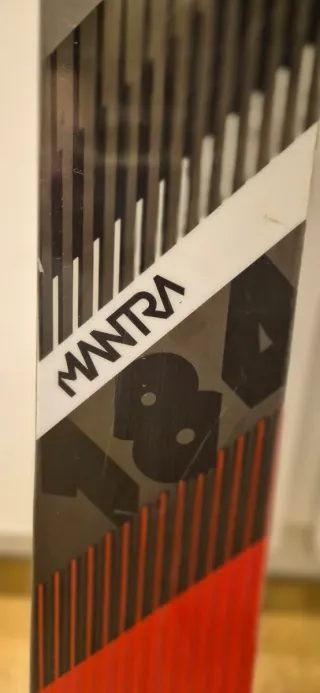 Esquís Volkl Mantra 184cm