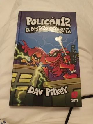 Policán 12: El Pestazo Escarlata