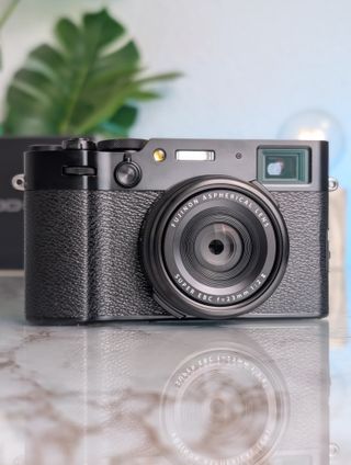 FUJIFILM X100 VI (Factura)