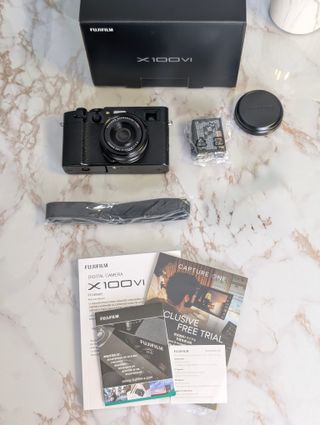 FUJIFILM X100 VI (Factura)