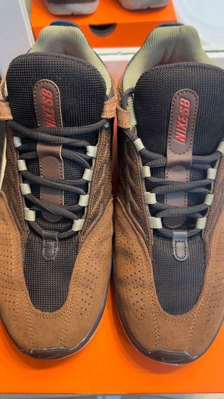 Zapatillas Nike SB Vertebrae Marrones piel