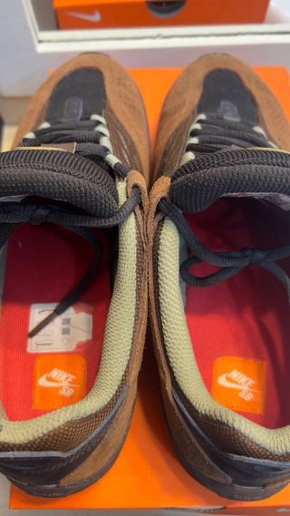 Zapatillas Nike SB Vertebrae Marrones piel