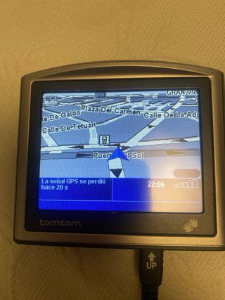 Navegador TomTom con accesorios